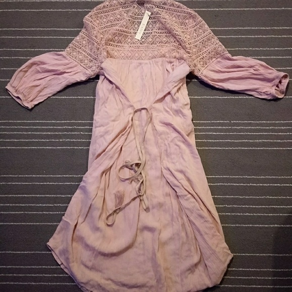 New, Never worn!! Casual to dressy dress - Picture 3 of 3